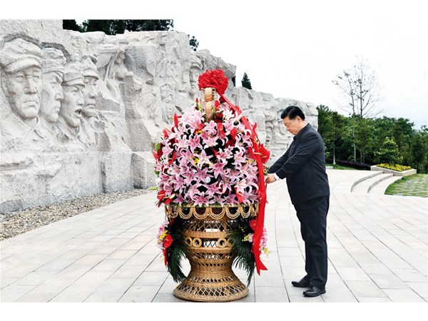 習(xí)近平：用好紅色資源，傳承好紅色基因 把紅色江山世世代代傳下去